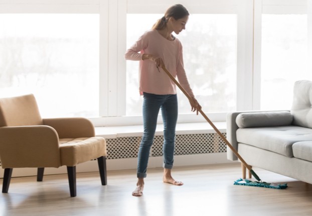 4 Best Vacuums for Vinyl Plank Floors (2023) - Creative Homemaking